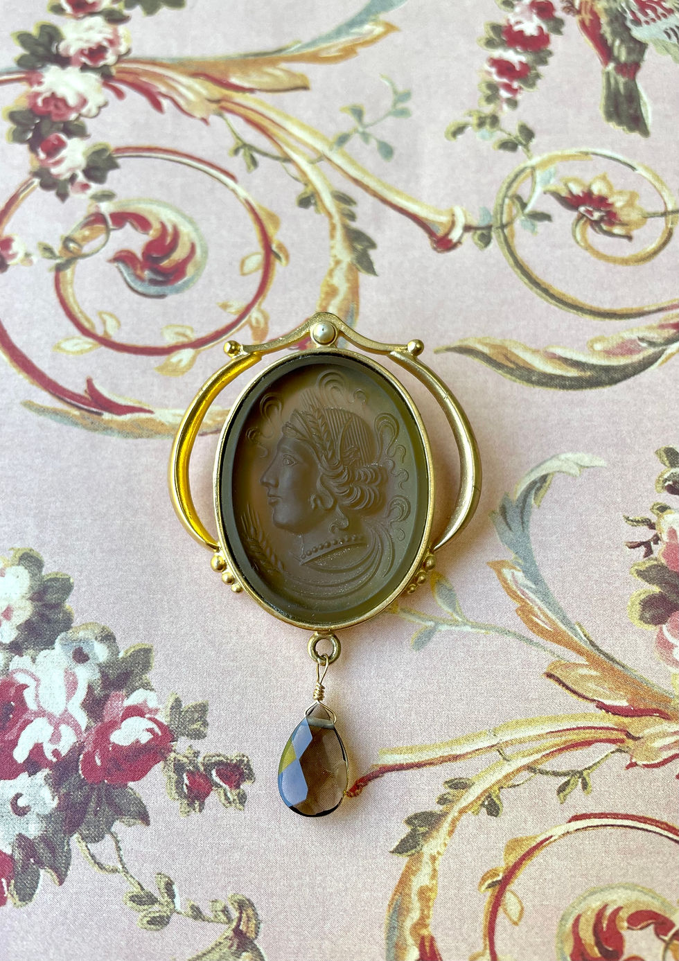 Demeter Cameo Pin, Smokey Topaz