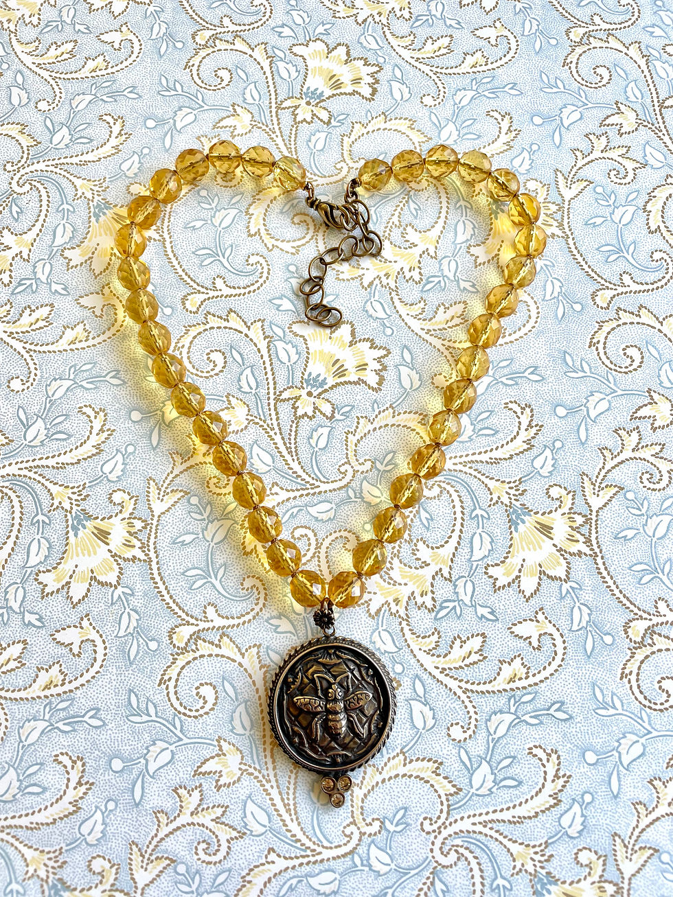 Thumbnail: Honey Bee Everdur Cameo Set
