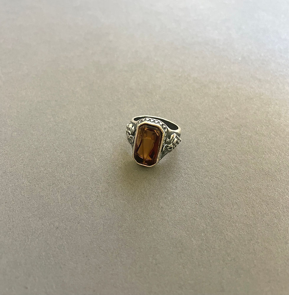 Thumbnail: Sterling Intaglio Vase & Vine Ring