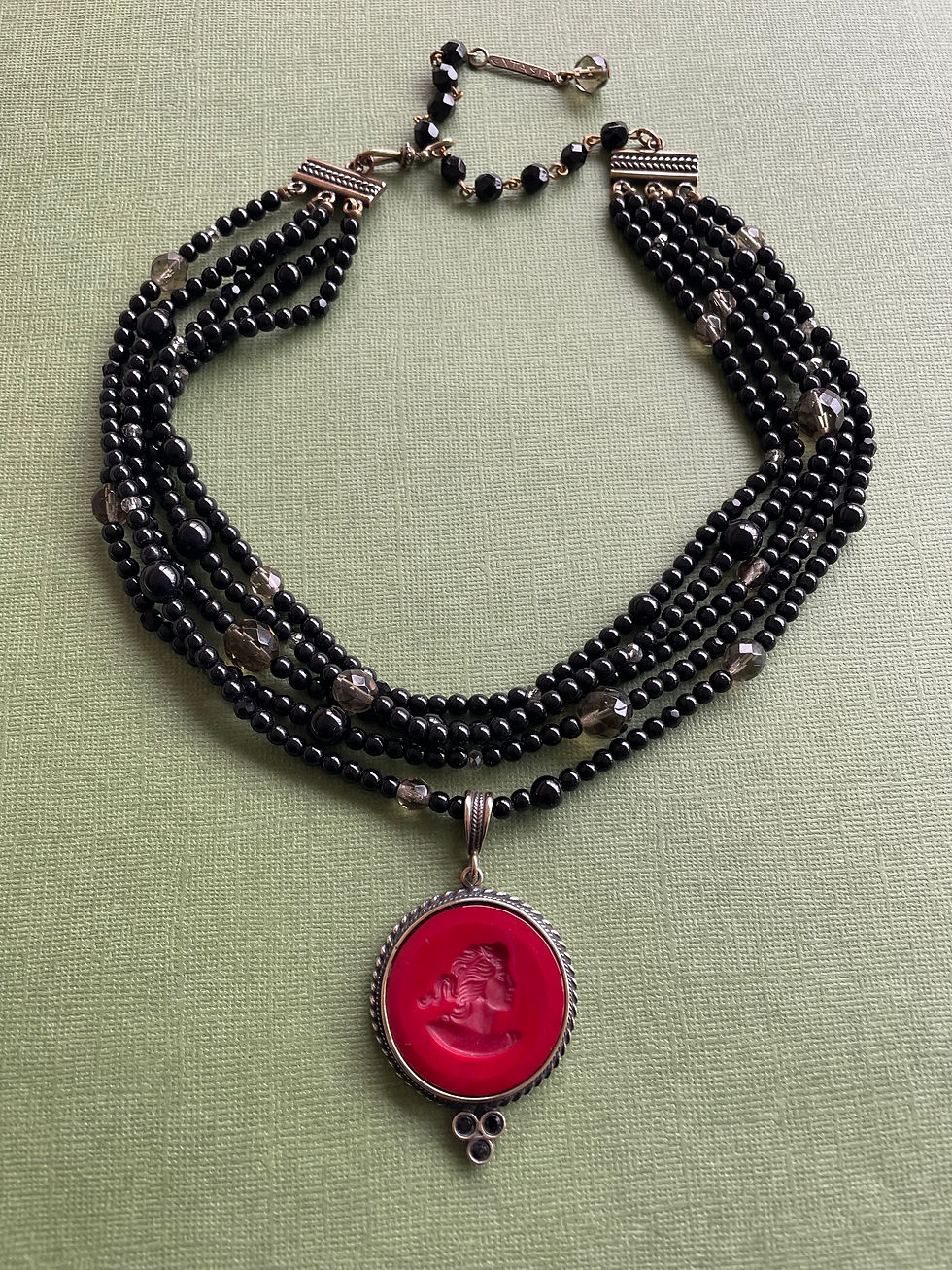 Thumbnail: Elizabeth Necklace