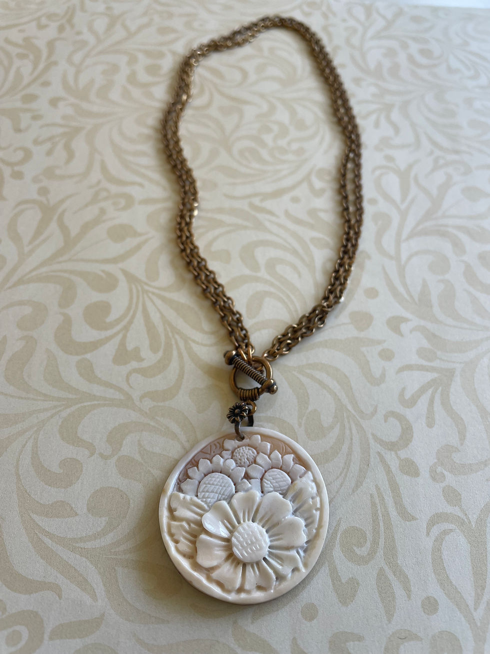 Carved Shell Sunflower Cameo