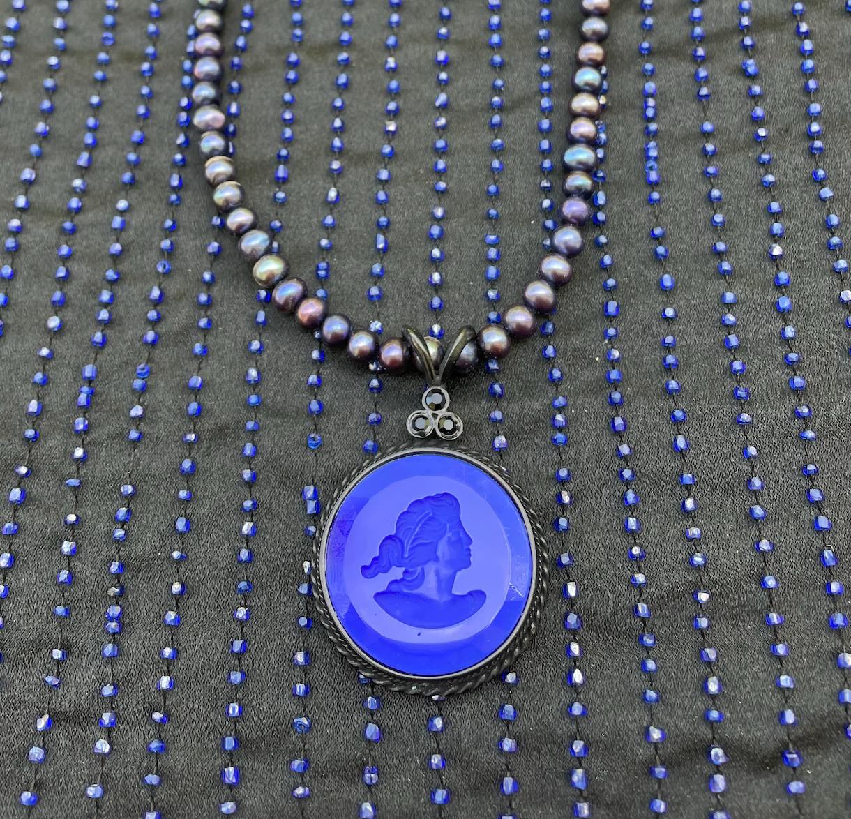 Sapphire Intaglio Jet Pearl Necklace
