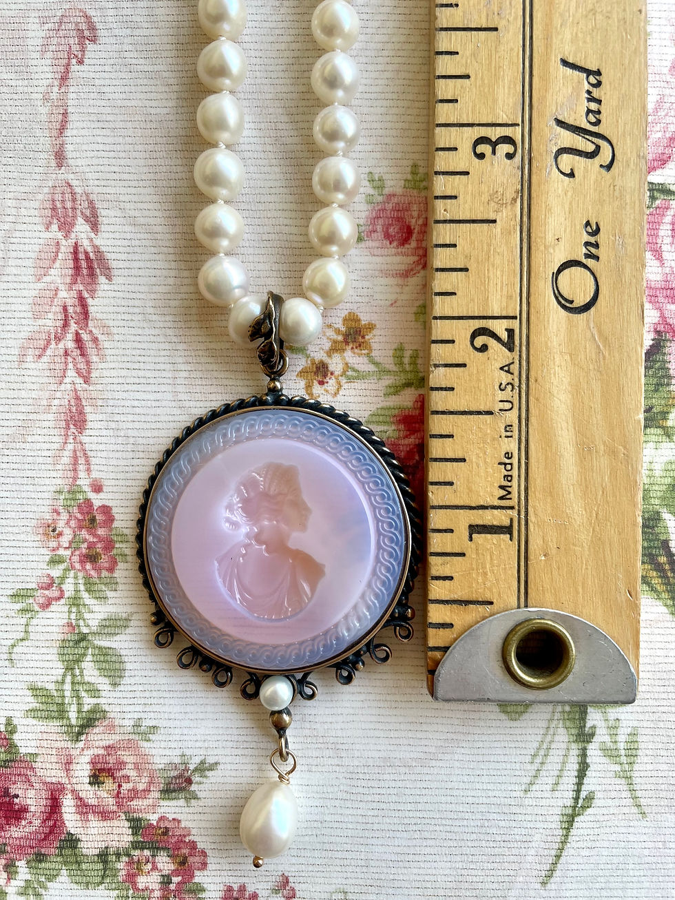 Thumbnail: Pink Petal & Pearl Mini Suite