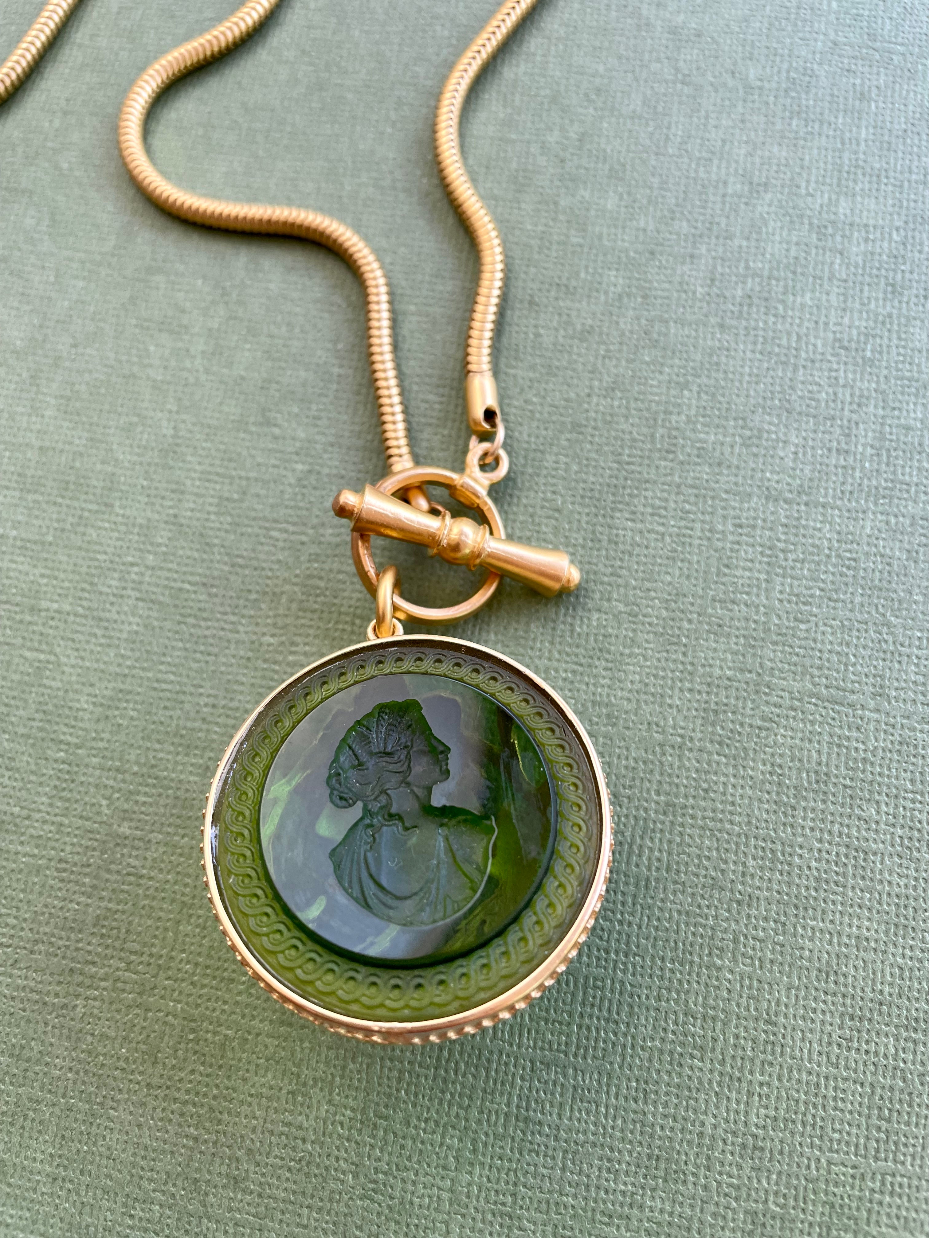 Ivy Dome Pack Olivine Intaglio Necklace
