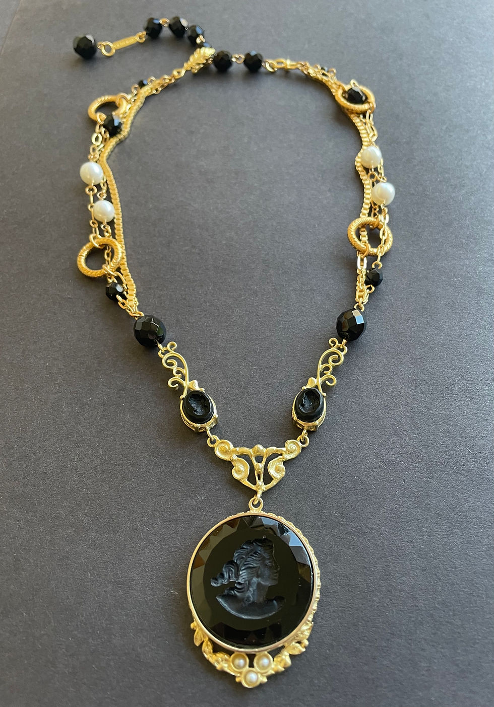 Thumbnail: Golden Arts & Crafts Intaglio Necklace