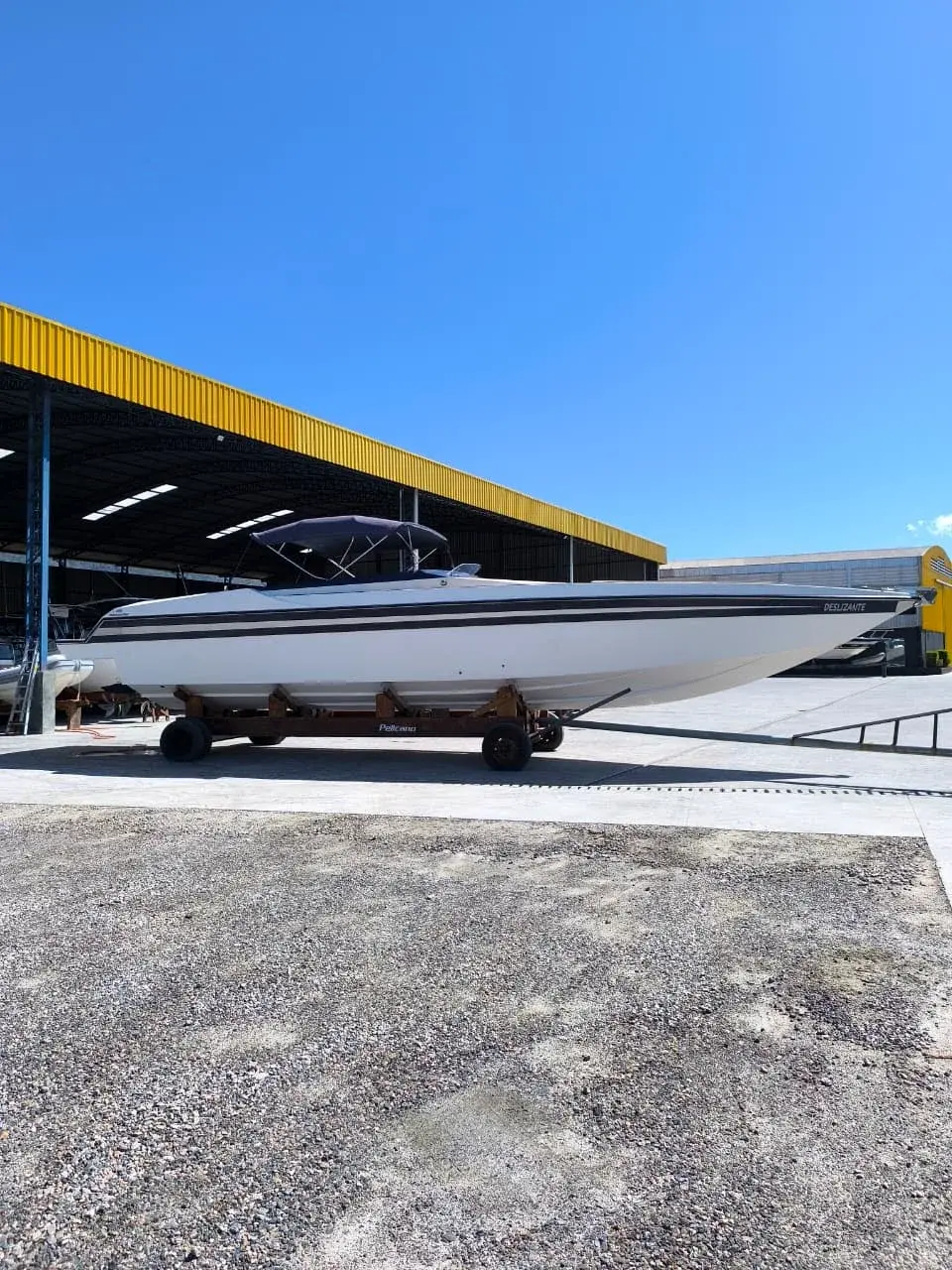 Miniatura: INTERMARINE COUGAR 42