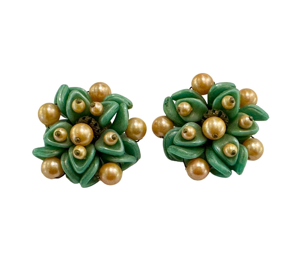 Flower Pair of Earrings 1950s