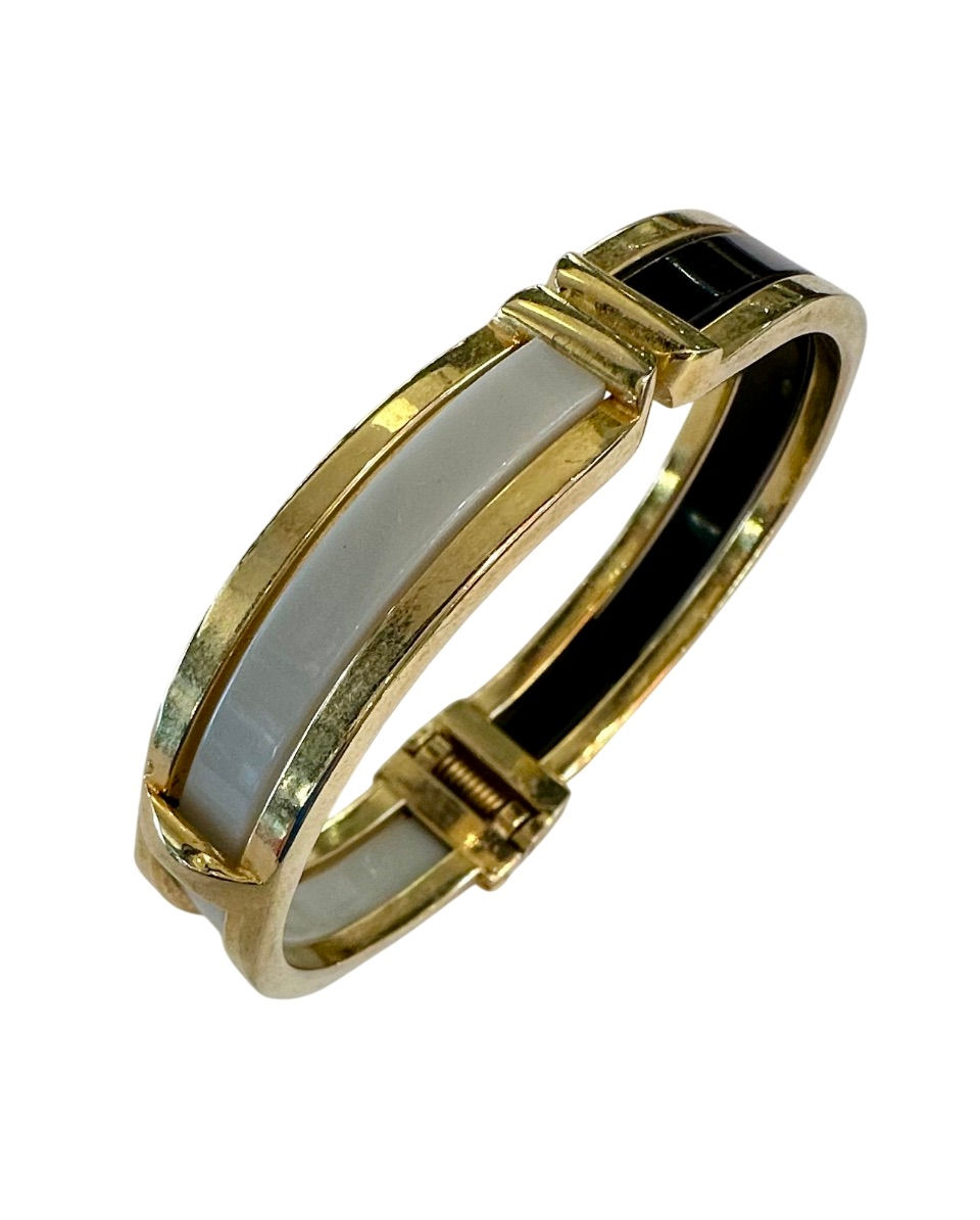 Thumbnail: Bracelet with Spring