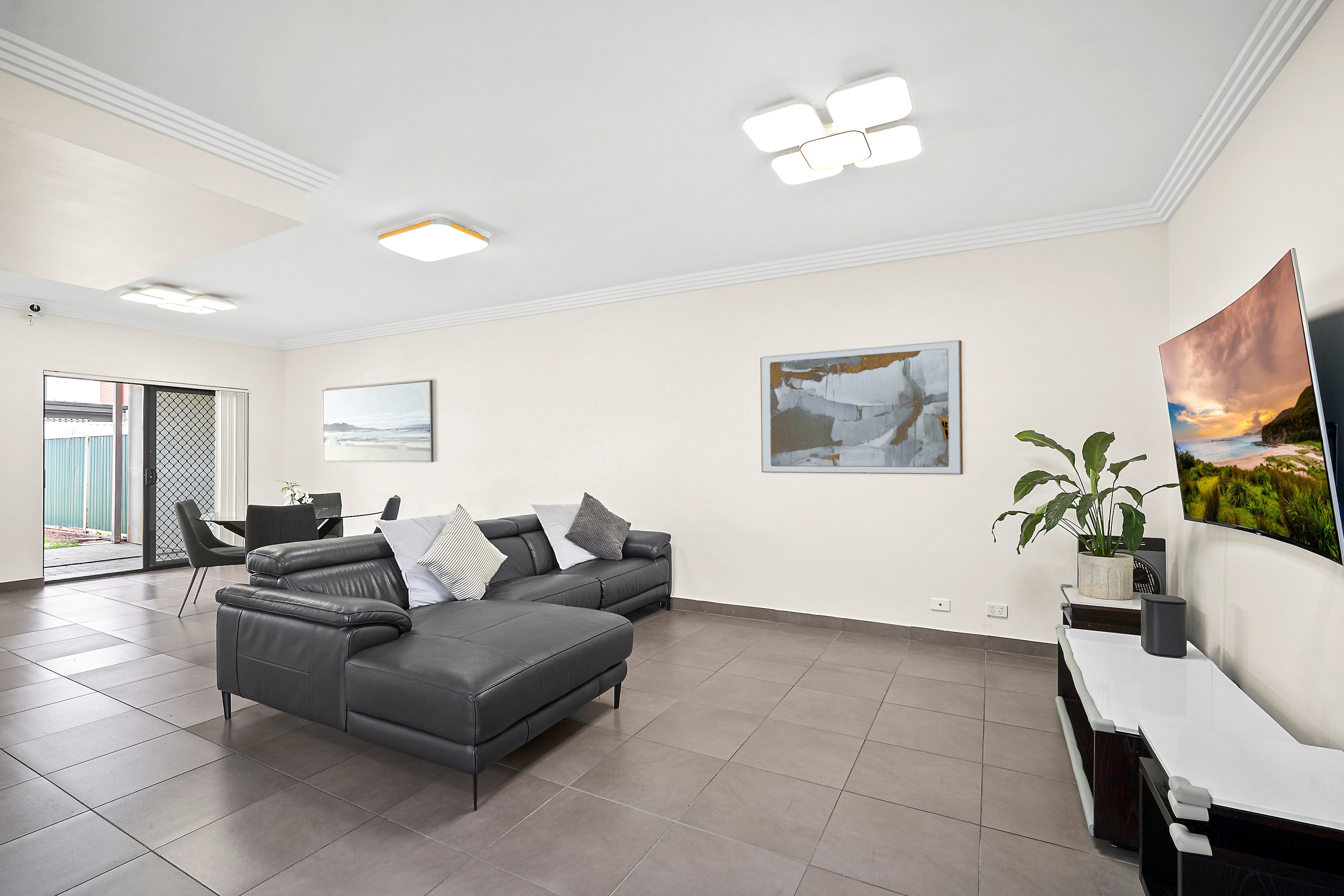 SOLID FULL BRICK FAMILY HOME