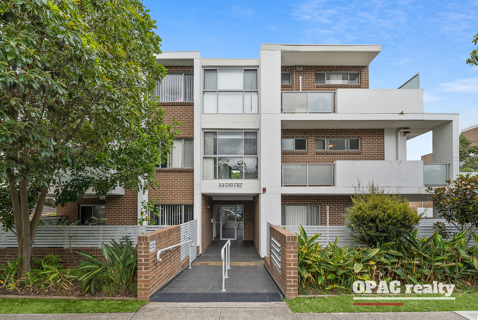 11/34-36 Gover Street, Peakhurst NSW