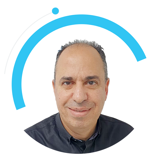 אופיר לוי, מנכ"ל משותף חברת LSI לייצור מכשור רפואי גם בחדרים נקיים