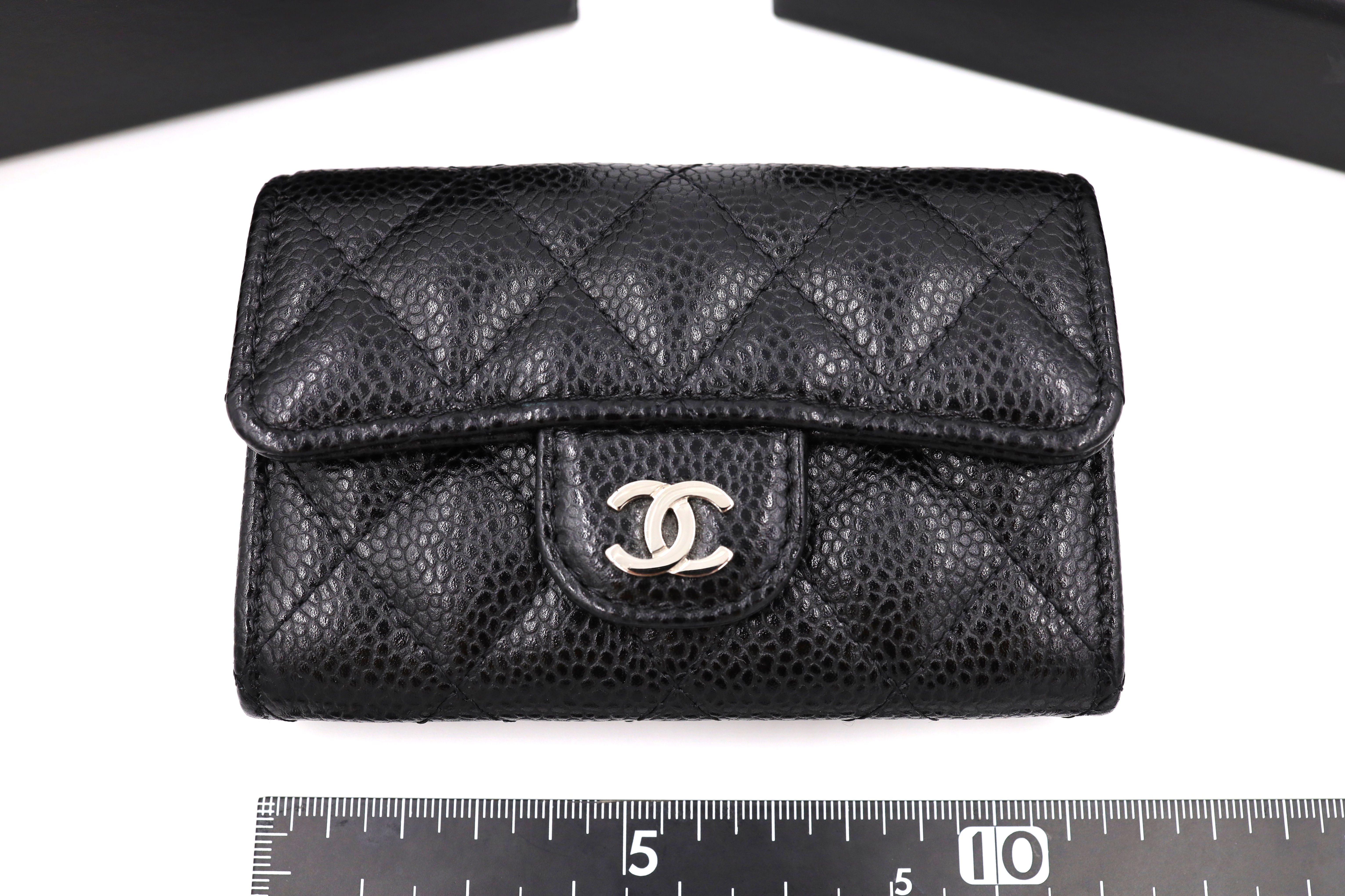 シャネル マトラッセ 名刺入れ カードケース