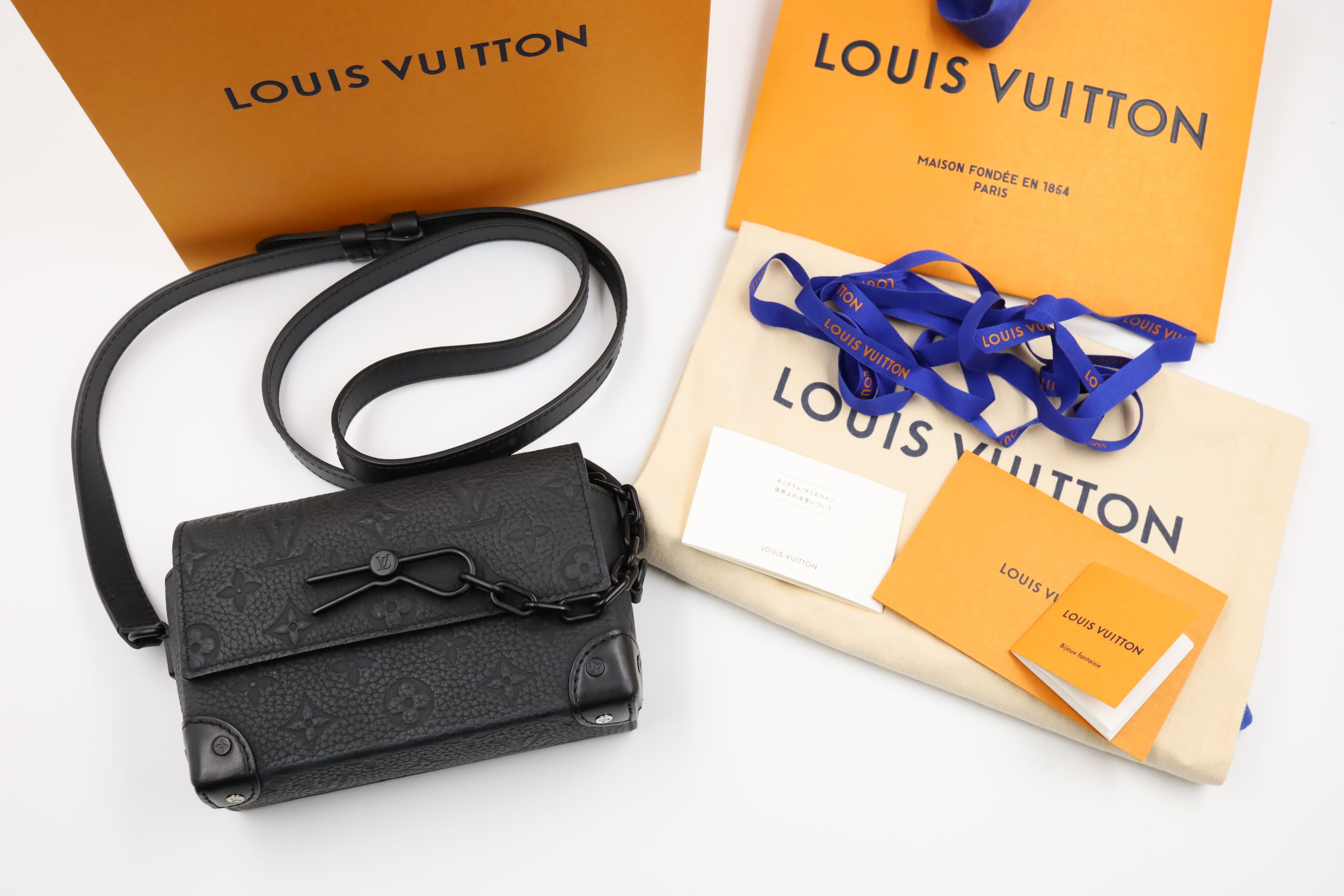 銀行振込決済専用【付属品完備】A(未使用品に近い)ルイヴィトン M81746 スティーマー ウェアラブル ウォレット