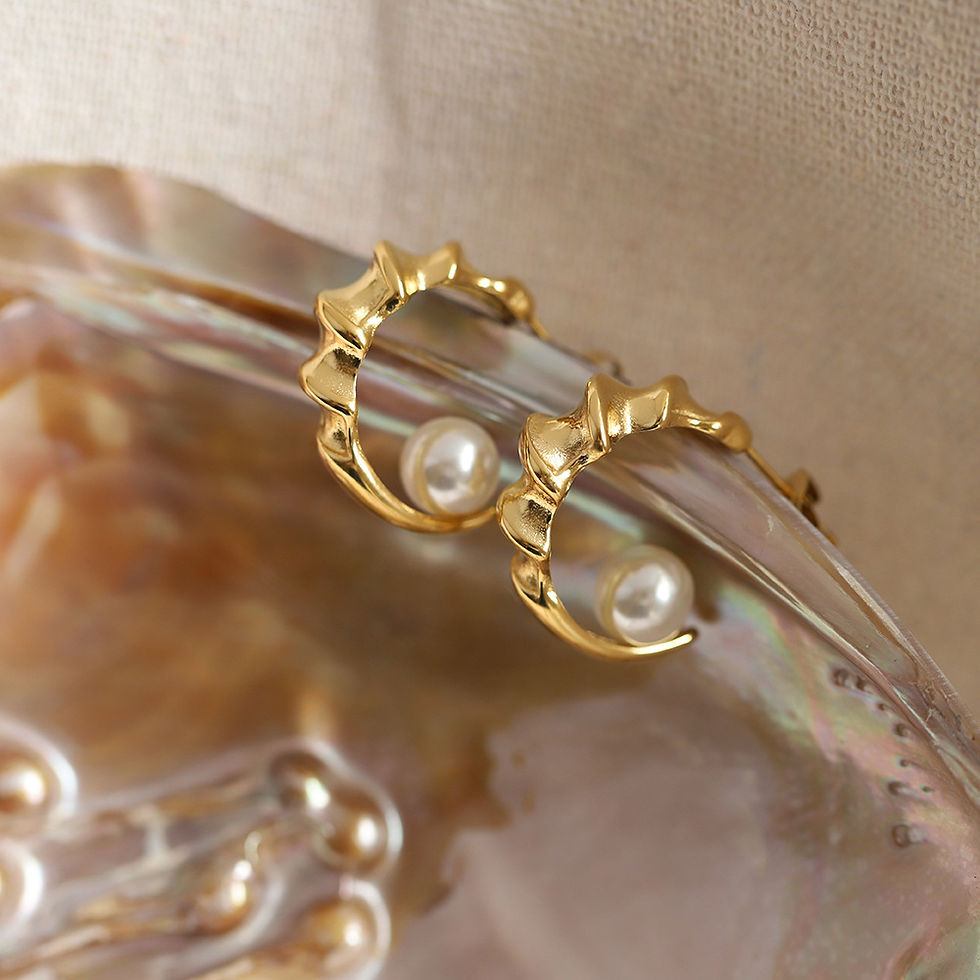 縮圖：Venus pearl earrings