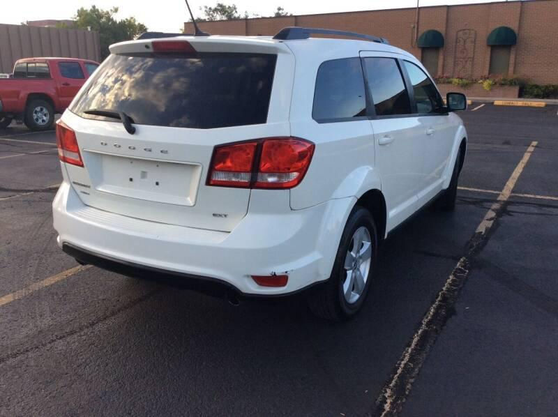 Thumbnail: 2012 Dodge Journey