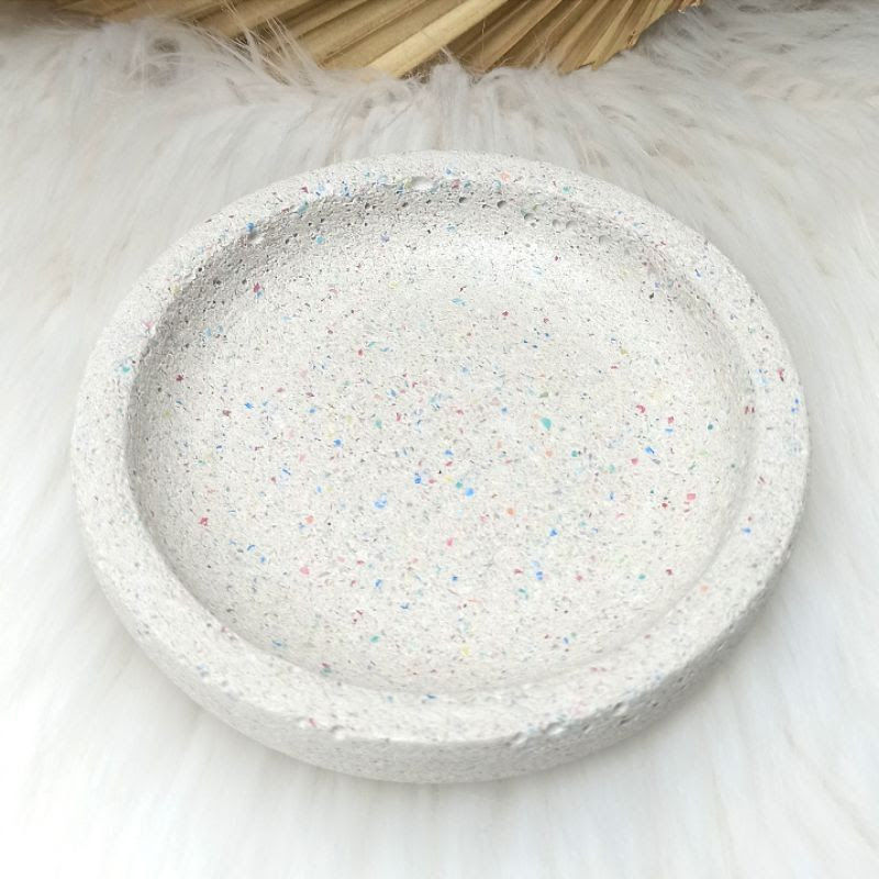 Miniatura: Prato de cimento, Porta Jóias Prato Multiuso