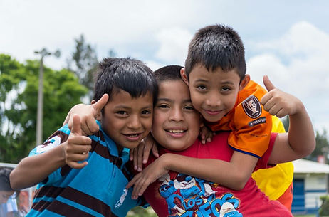 niños cia.jpeg