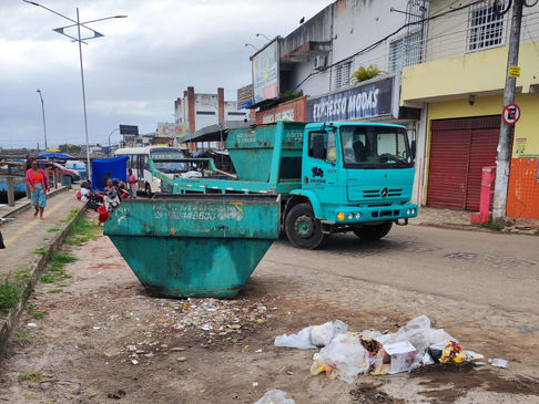 EMPRESA COLETORA DO LIXO ESCLARECE SOBRE COLETA INADEQUADA
