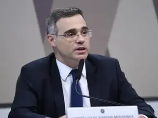 Avião com ministro André Mendonça apresenta ‘falha técnica’ em Congonhas mais uma vez