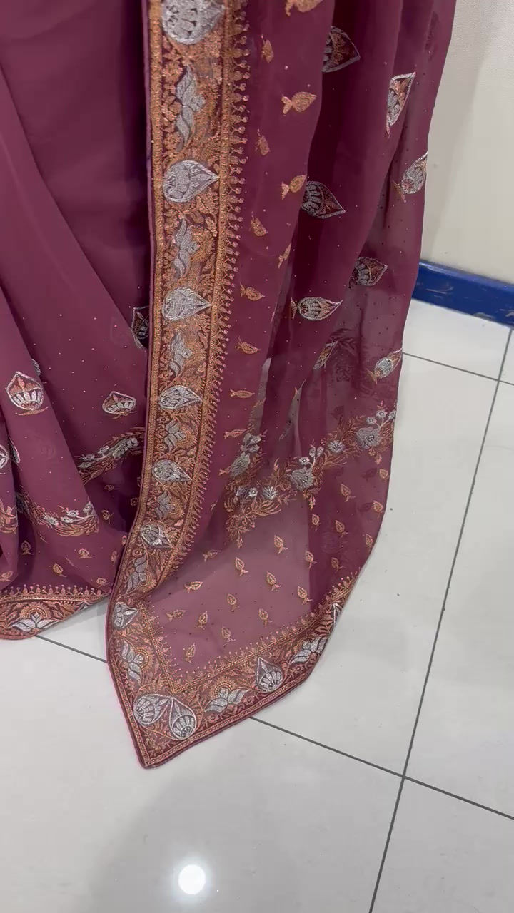 Thumbnail: Saree