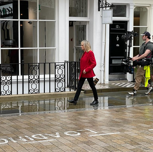 Twiggy filming on Motcomb Street