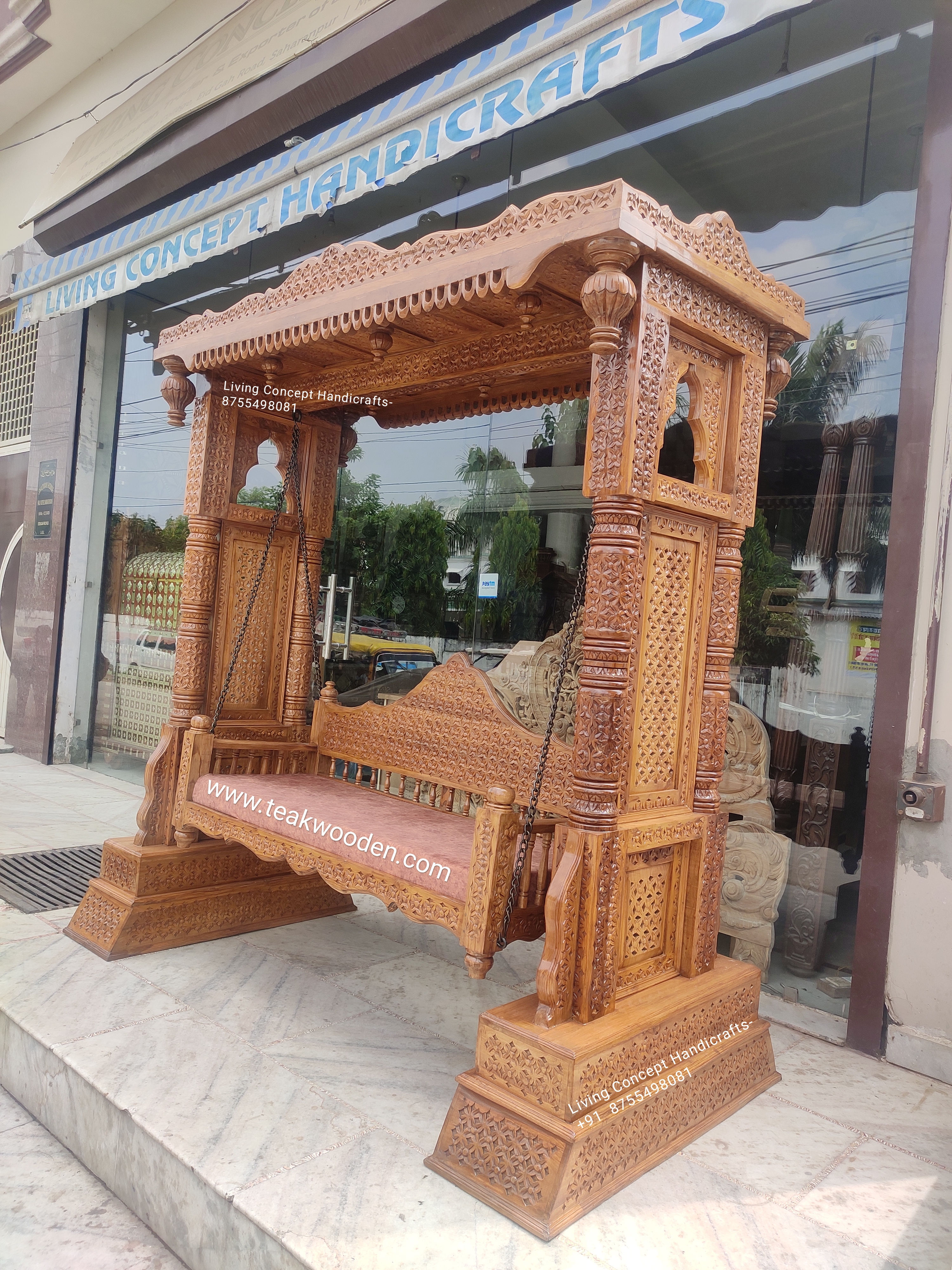 Natural finish Jhulla set/ swing set fully handcrafted in teakwood.