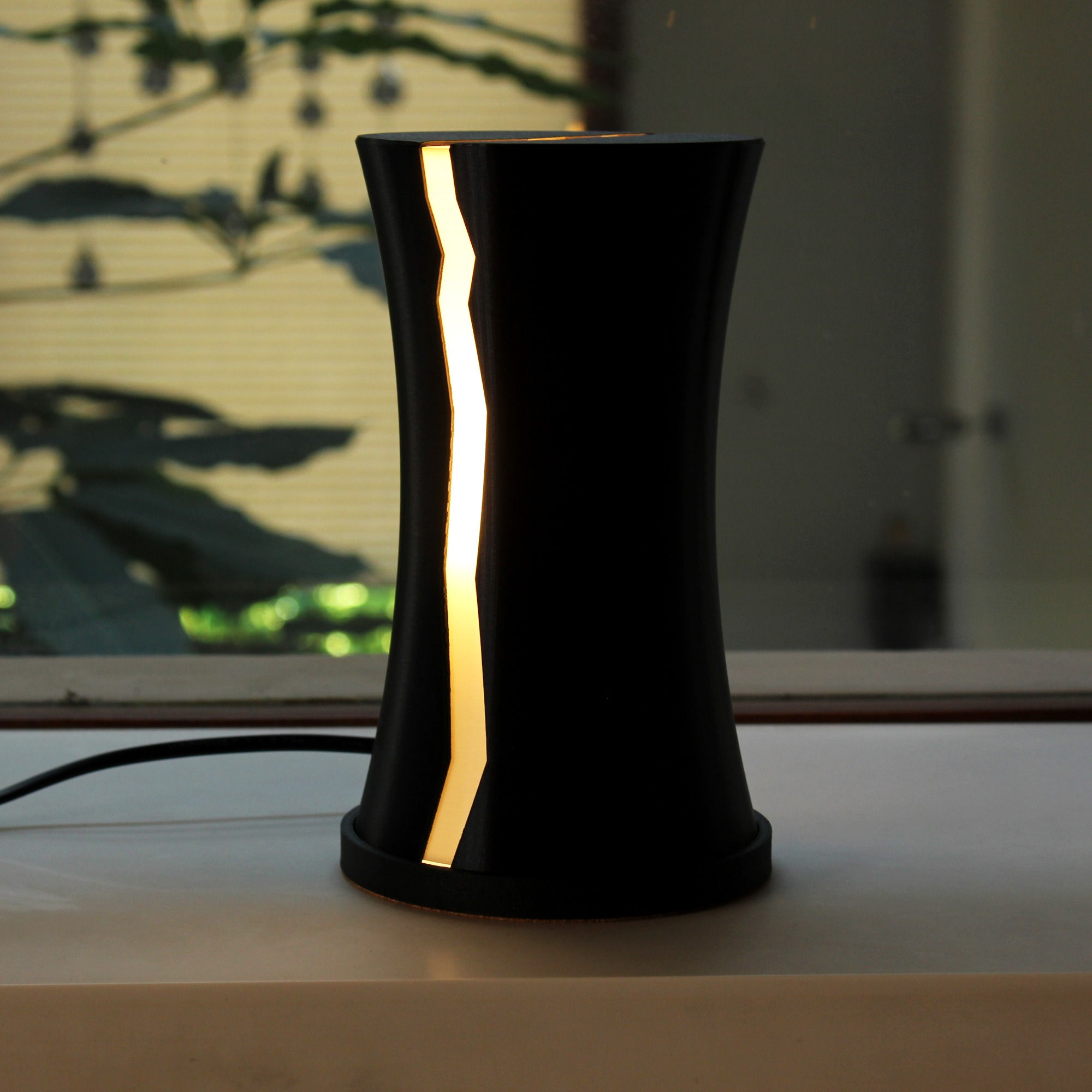 3D Printed Table Lamp