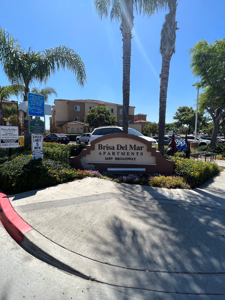 acrylic letters on stucco monument sign