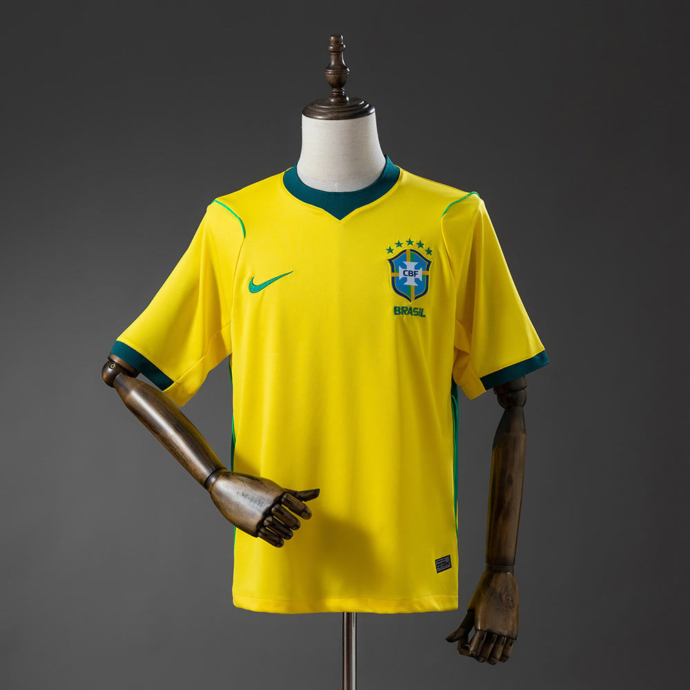 Camisa Seleção Brasileira I 26 - Torcedor Nike Masculino - Amarela com detalhes