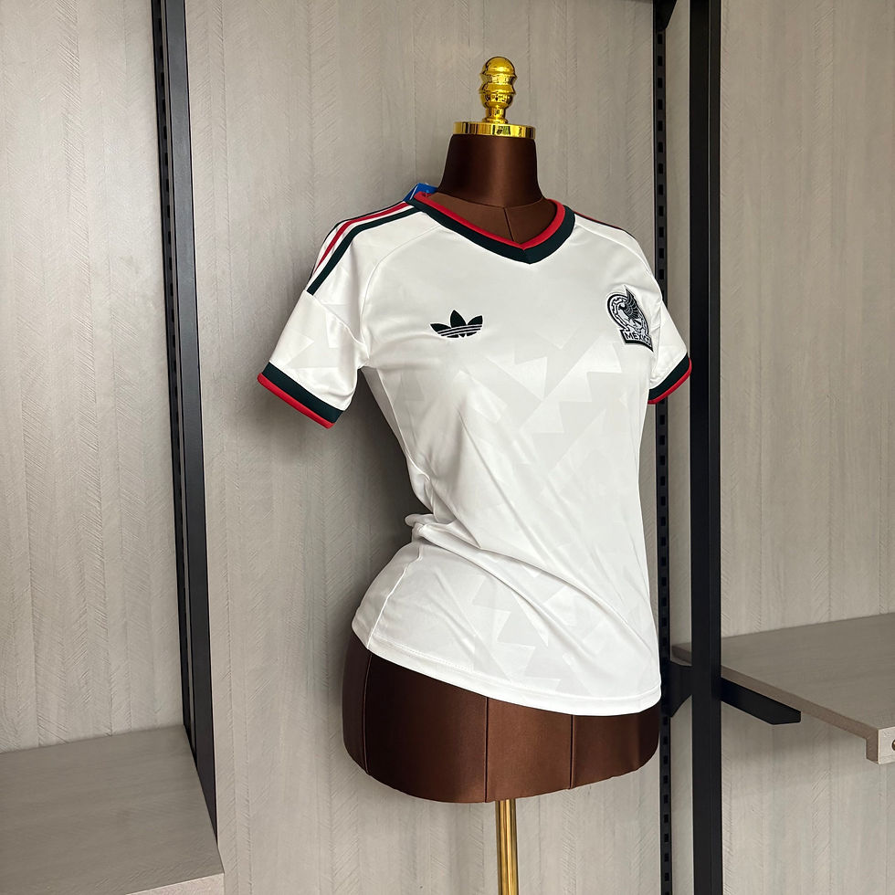 Miniatura: Camisa Seleção México II - Torcedor Adidas Feminina - Branca com detalhes