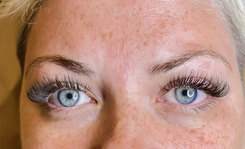 classic lashes