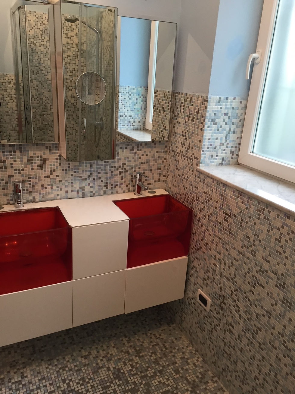 Miniatura: Genova - Via Romana di quarto - bilocale ristrutturato