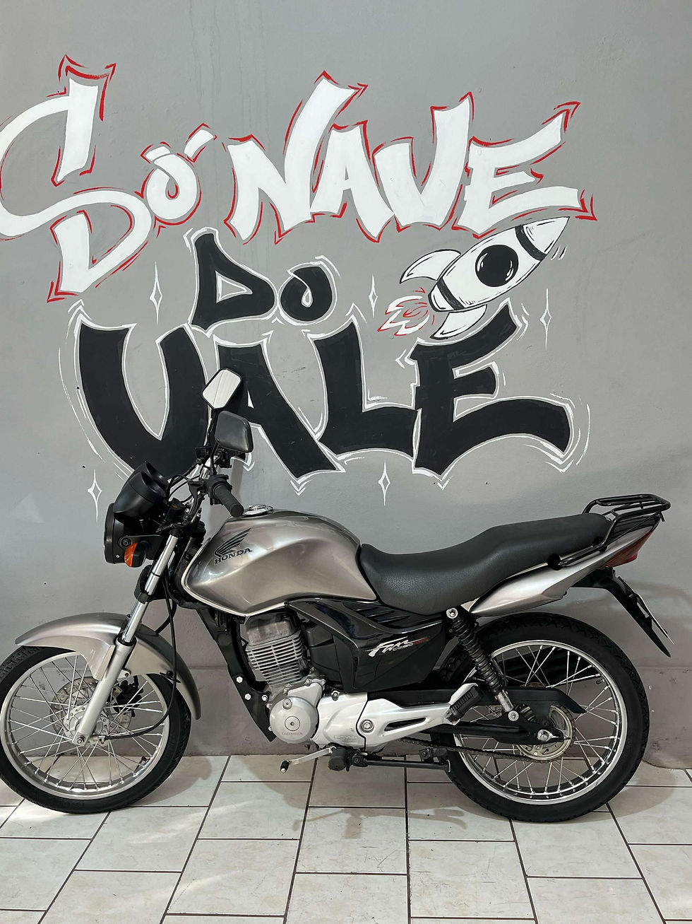 Miniatura: HONDA FAN 150 2011
