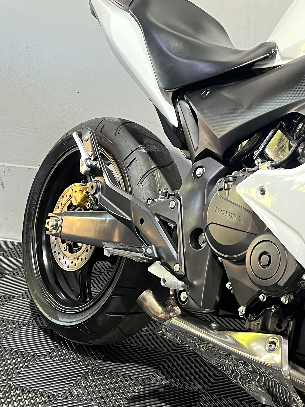 Miniatura: Honda CBR600F 2012 