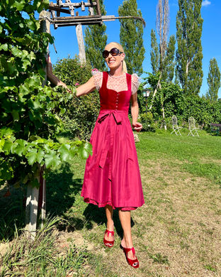Dirndl von Trachten Wenger
