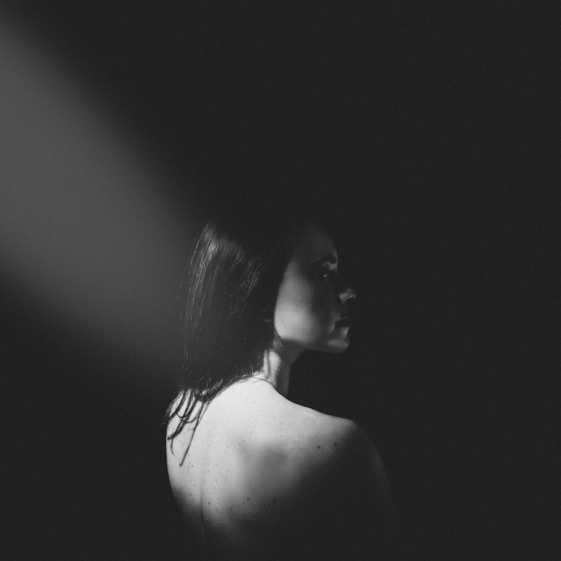 Mary Milton shares new single ‘On My Shoulder’