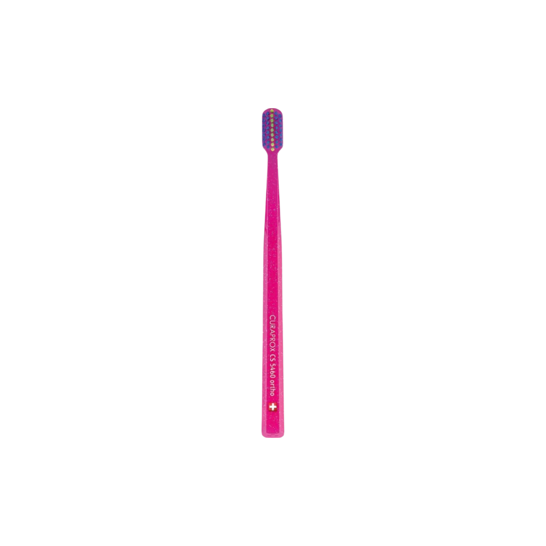 Ортодонтична зубна щітка із заглибленням Curaprox CS Ortho Ultra Soft