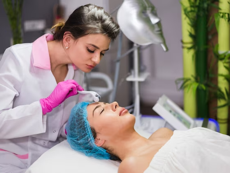 Empowerment or Conformity? Debating Skin Whitening Choices in Dubai