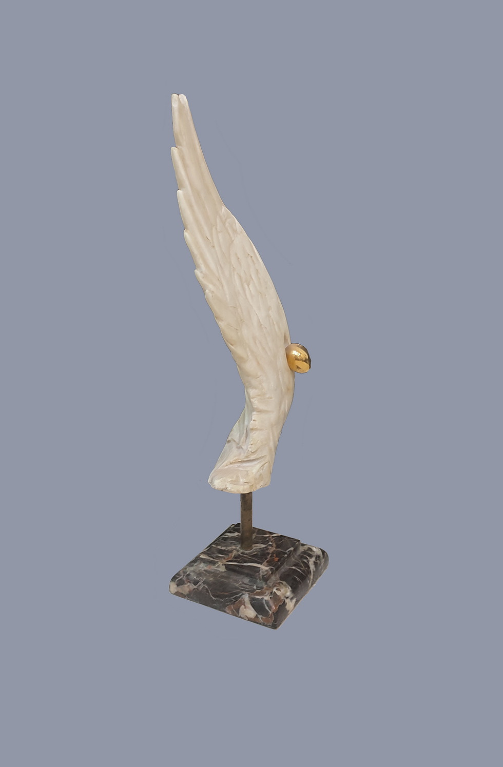 Прев'ю: "Крило Янгола" мармур,позолота,2003 р.,  20 Ш x 40 В x 12 Г см