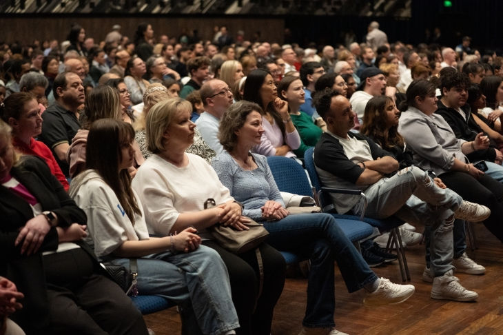 Die frohe Botschaft von Jesu Auferstehung erreicht Frankfurt