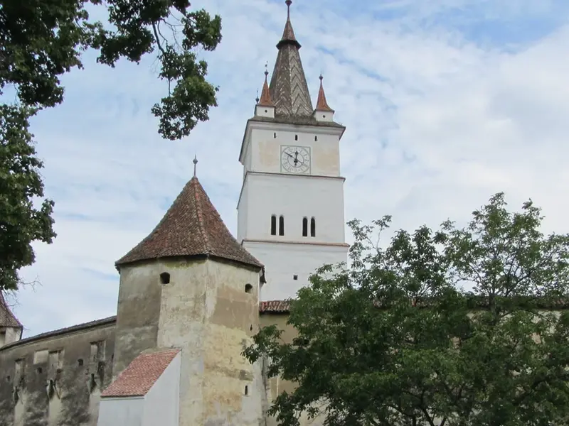 Biserica fortificată Hărman