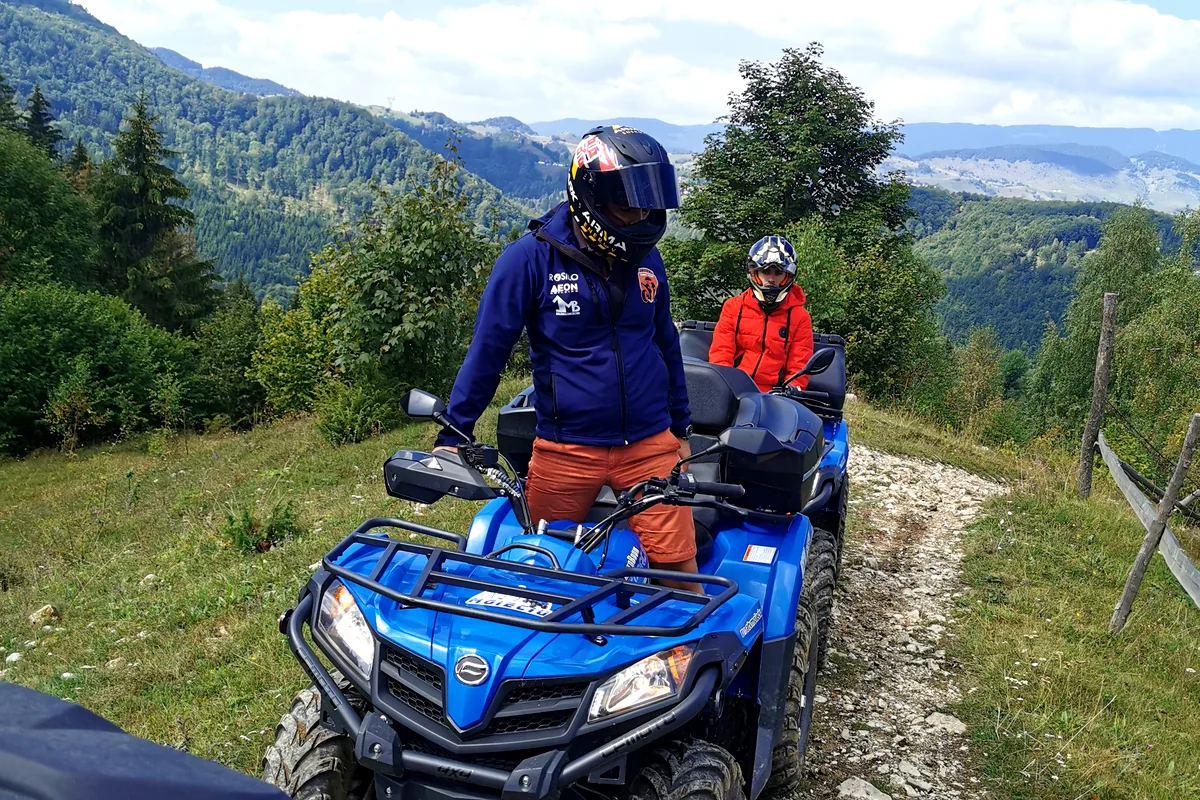 ATV CF MOTO 450 pe traseu lung de 4 ore spre Holbav
