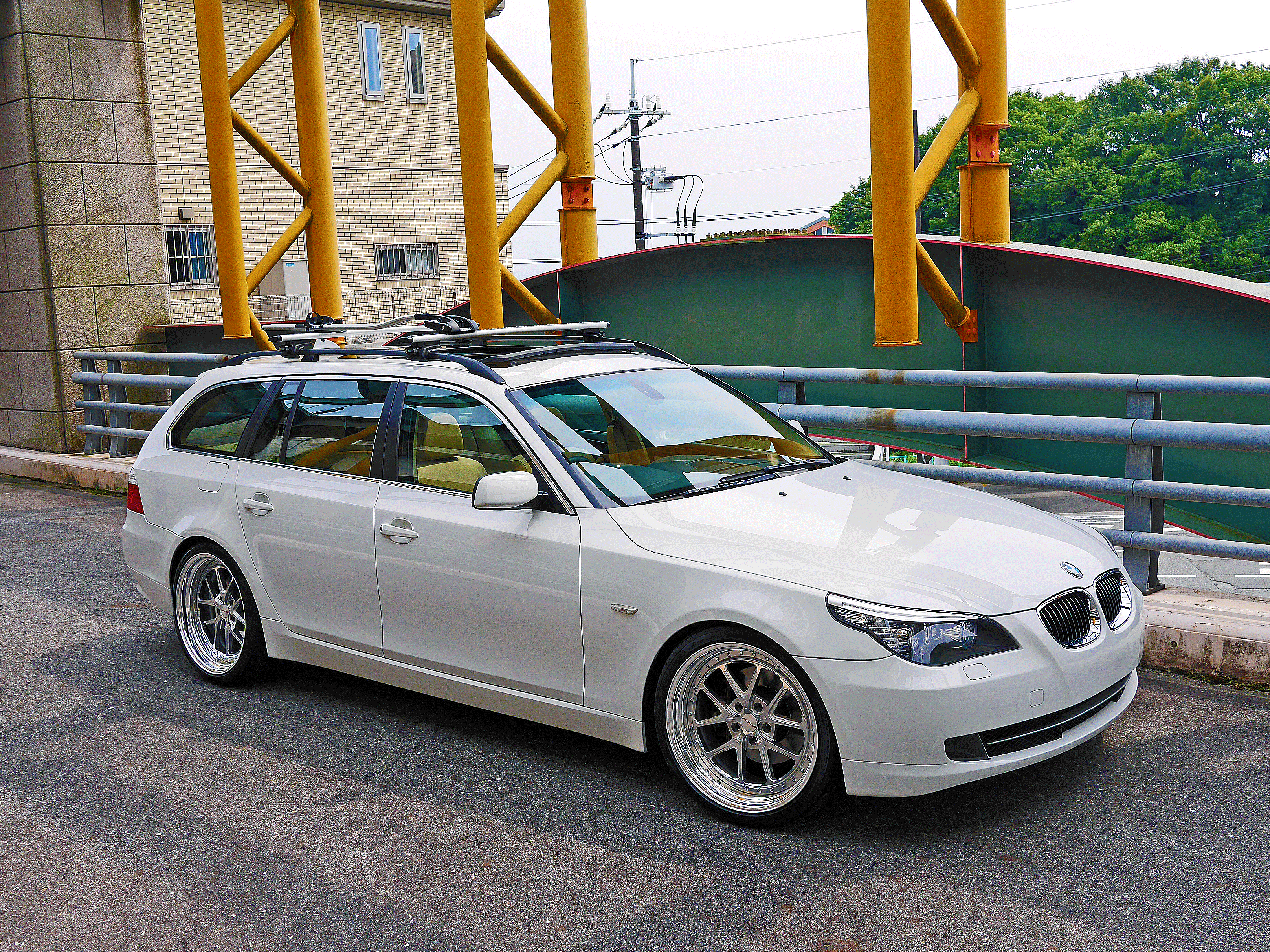 E61 Hi-Line