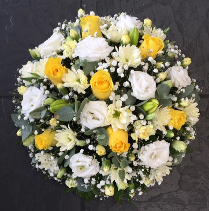What type of Funeral Tribute should I send?