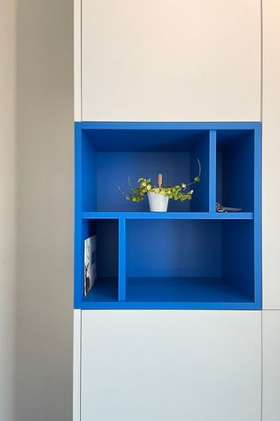 inkomhal vestiairekast mechelen.JPG