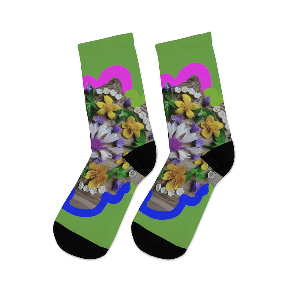 Thumbnail: Green Wildflower Mandala Socks 