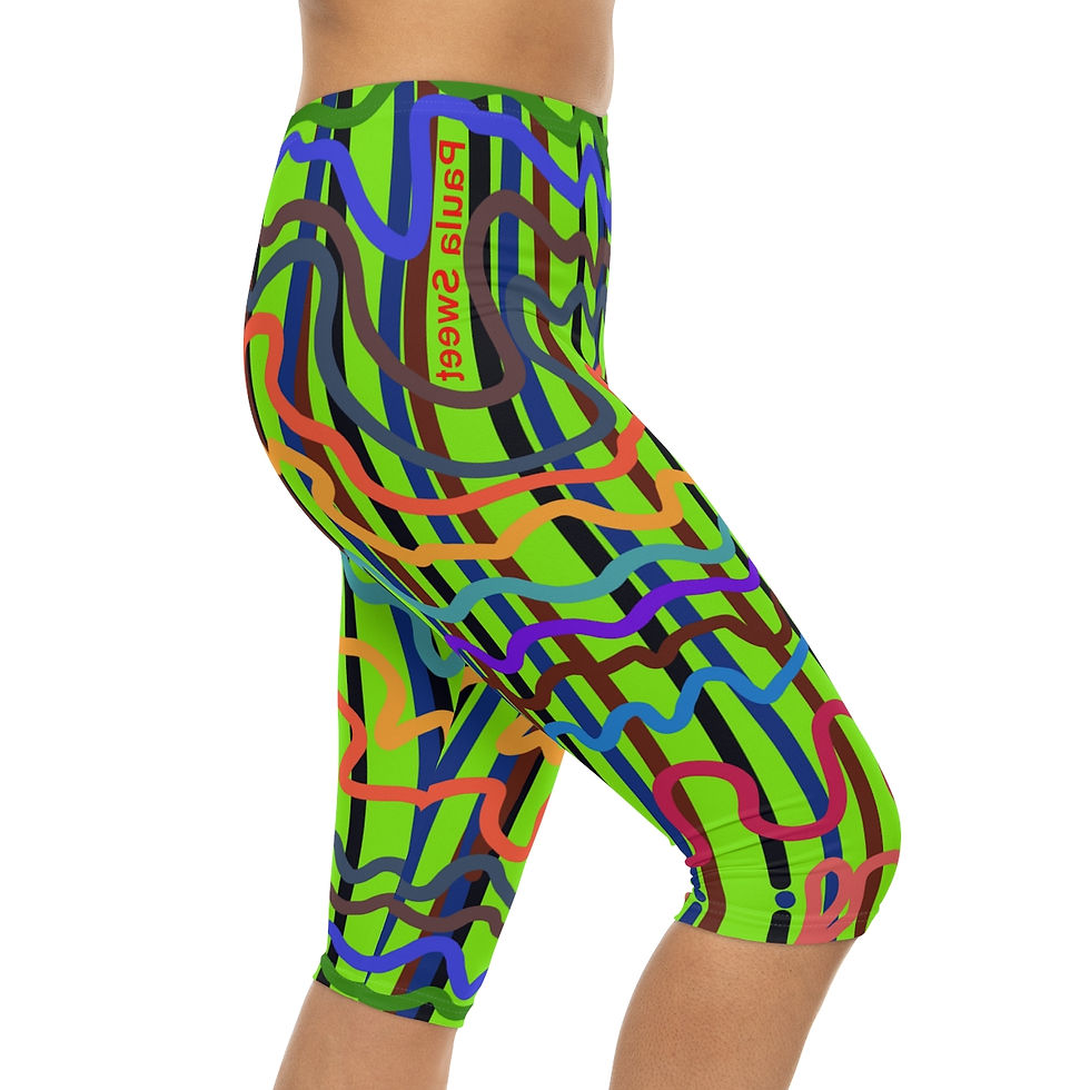 Thumbnail: Squiggle Green  Clamdigger Leggings 