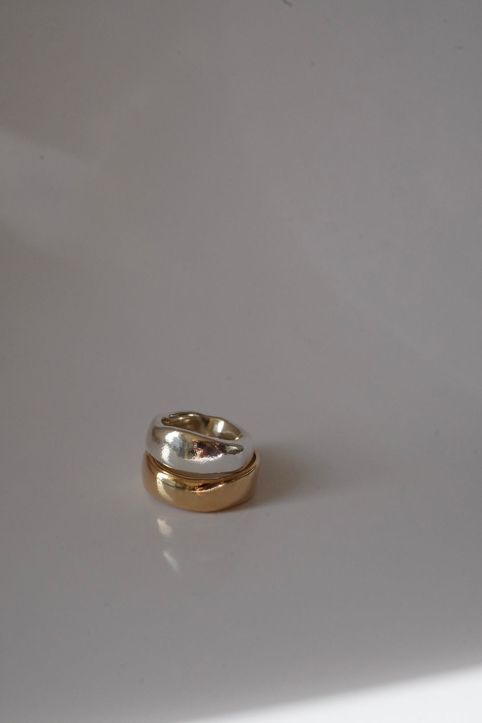 Thumbnail: super bold ring
