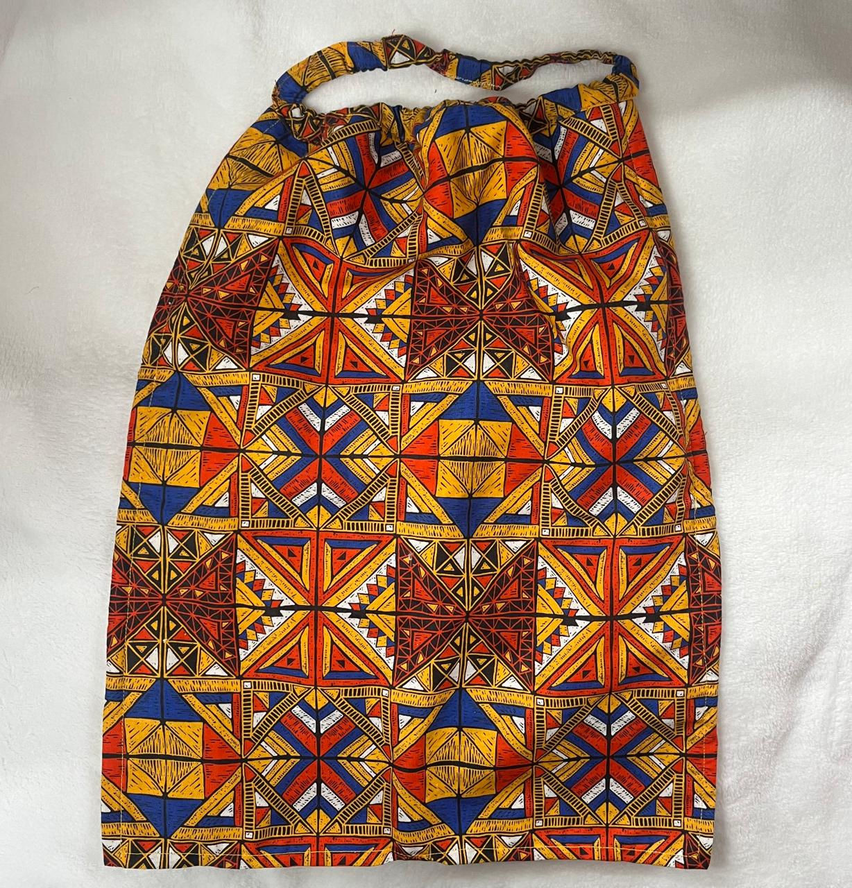 Bavoir cantine maternelle élastique au cou