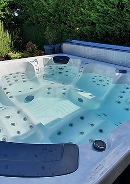 spa wellness 122 jets Eaufeeling bourgoin jallieu